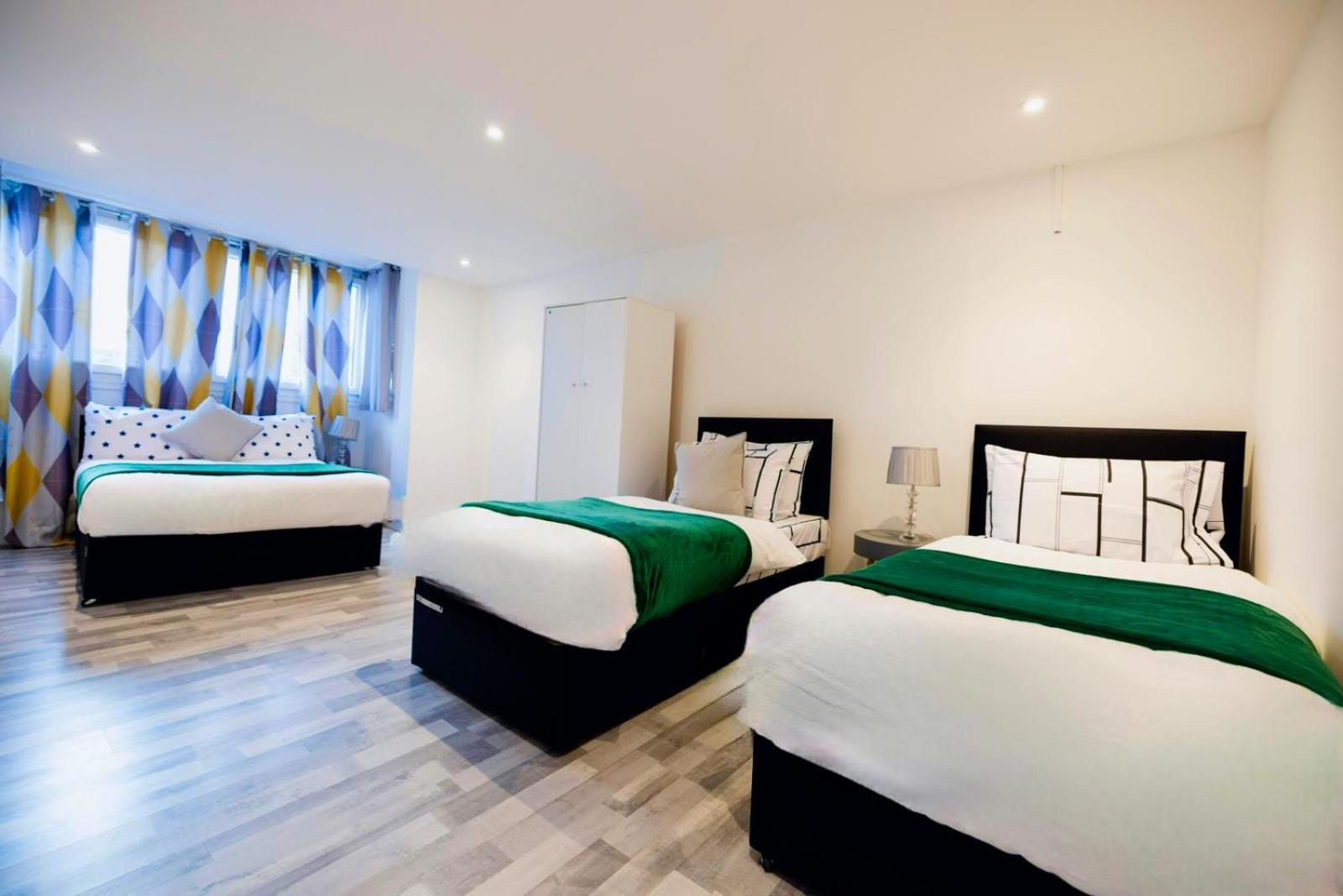 2 Bedrooms -Parking-Very Spacious-Wifi London Luaran gambar