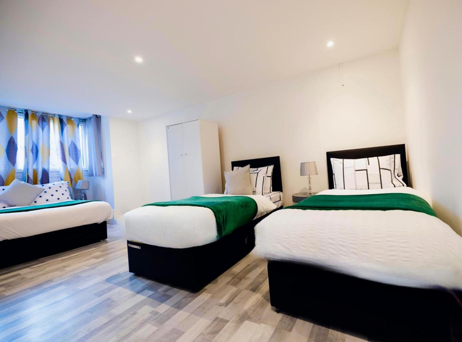2 Bedrooms -Parking-Very Spacious-Wifi London Luaran gambar